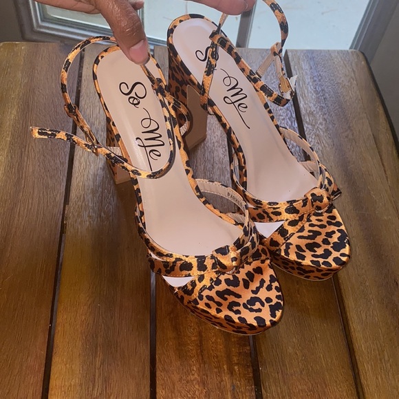 Cheetah print heeled shoes - Picture 4 of 7